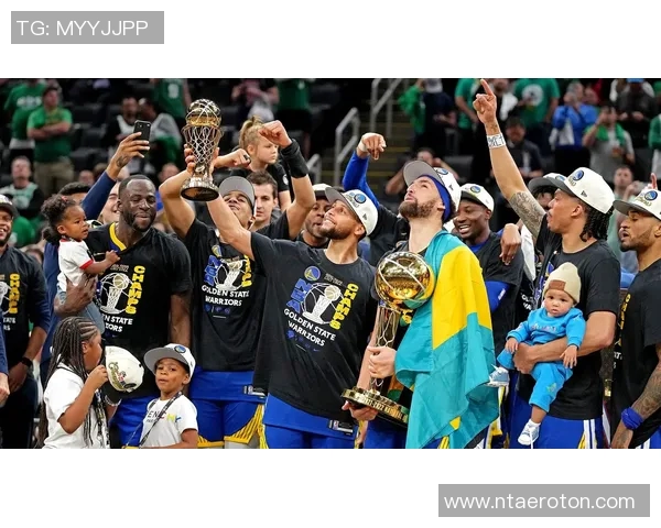 扎克拉文在NBA赛场上的成长与突破之路解析