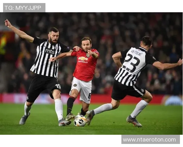 比尔森与拉纳卡的精彩对决揭示了足球战术与团队合作的完美结合 比尔森与拉纳卡的精彩对决揭示了足球战术与团队合作的完美结合